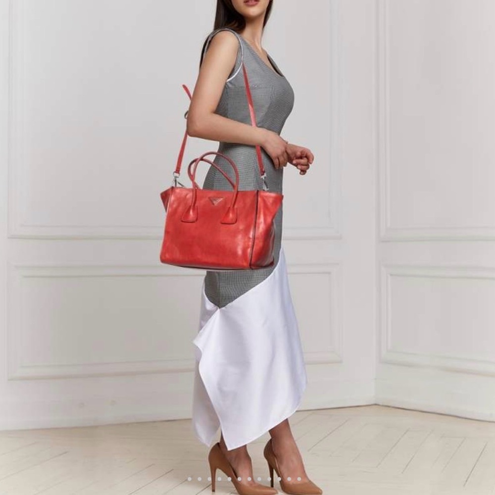 PRADA RARE AUTH LIKE NEWGlacé Calfskin Leather Twin Pocket Double HandleTote Bag